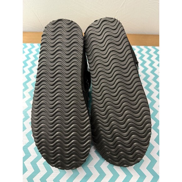 New - Simply Southern Sequined Black Boot Slippers - Ladies Size 9 Booties Cozy - Picture 7 of 8